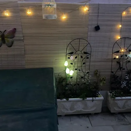 Pmr Jacuzzi Apartamento *